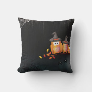 Vintager gotischer Halloween-Riesenvogel Kissen
