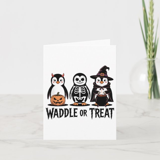 Vintager Halloween Pinguin Trick oder Waddle Spook Karte (Vorderseite)