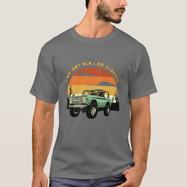 Vintager inspiriert T - Shirt (Vorderseite)