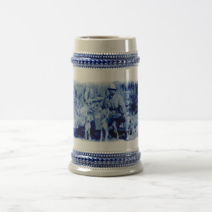 Vintager Jäger mit seiner Hunde Keramik Stein Bierglas