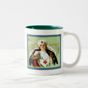 Vintager Krankenschwester-Plakat ~ Weltkrieg 1 Zweifarbige Tasse