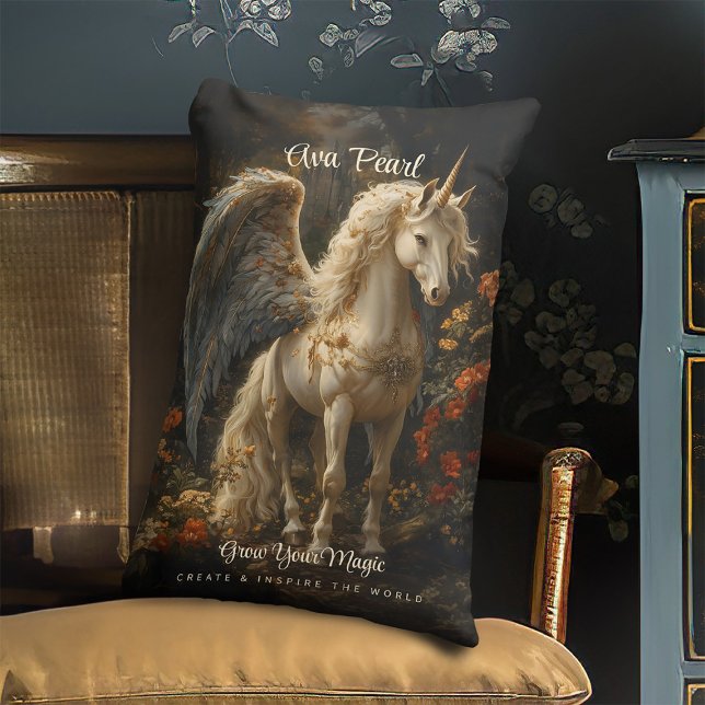Vintager Märchenwald Unicorn Fantasie Lendenkissen (Von Creator hochgeladen)