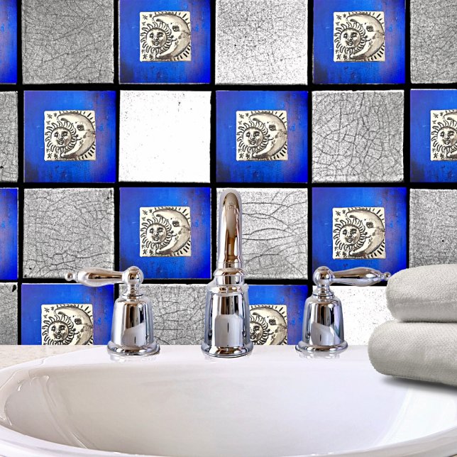 Vintager mexikanischer Silbermond & Sonne auf blau Fliese (Von Creator hochgeladen)