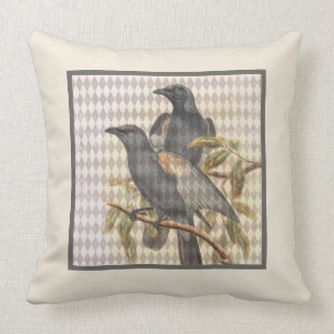 Vintager Raven Ephemera auf Cream Harlequin Patter Kissen