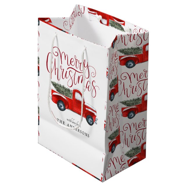 Vintager Red Truck Personalisierte Weihnachtsgesch Mittlere Geschenktüte (Vorderseite Schrägansicht)