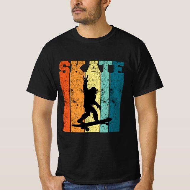 Vintager Retro-Sonnenuntergang, großer Skateboard  T-Shirt (Vorderseite)