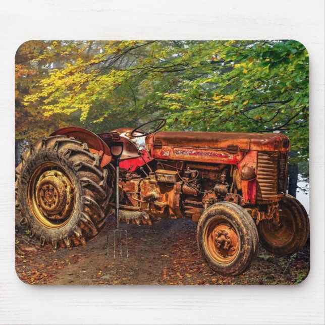 Vintager roter Zuchttraktor Mousepad (Vorne)