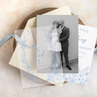 Vintages Blumendraht-Monogramm-Overlay