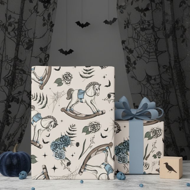 Vintages Blumenrockpferdmuster Geschenkpapier (Gothic Halloween Boy Baby Shower Wrapping Paper. Blue Spooky Vintage Rocking Horse & Roses Pattern)