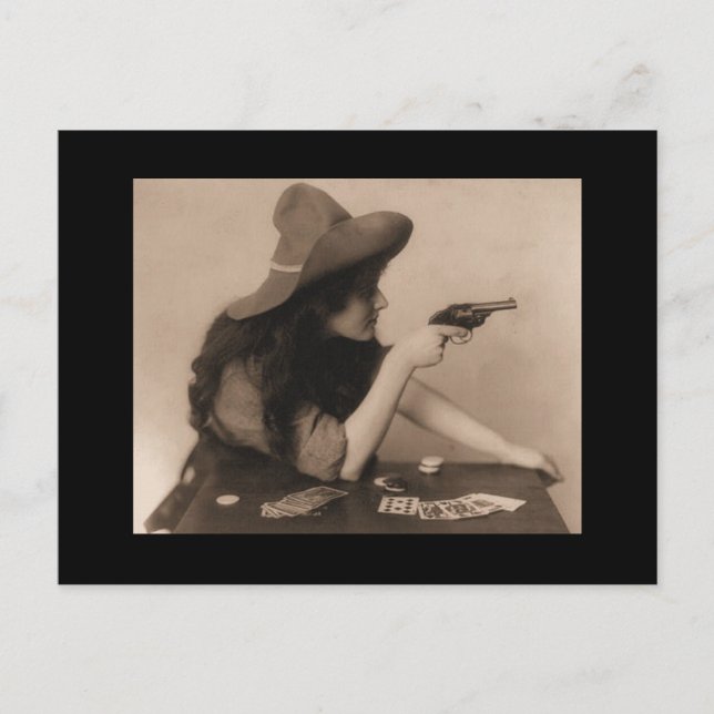 Vintages Cowgirl mit Ansichtskarte Postkarte (Vorderseite)
