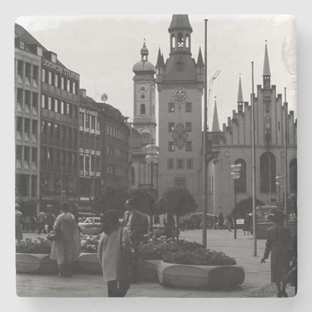 Vintages Deutschland Münchner Kirche Marienplatz Steinuntersetzer (Vorderseite)