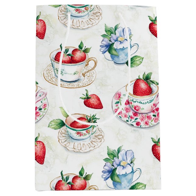 Vintages Erdbeermuster Teacup Blumenmuster Mittlere Geschenktüte (Vorderseite)
