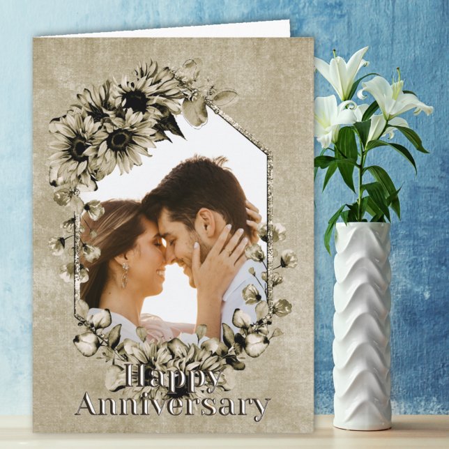 Vintages Foto Sonnenblumenblume Jahrestag Karte (Von Creator hochgeladen)