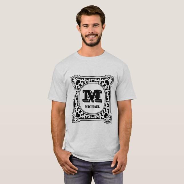 Vintages grünes Zieralphabet T-Shirt (Vorne ganz)
