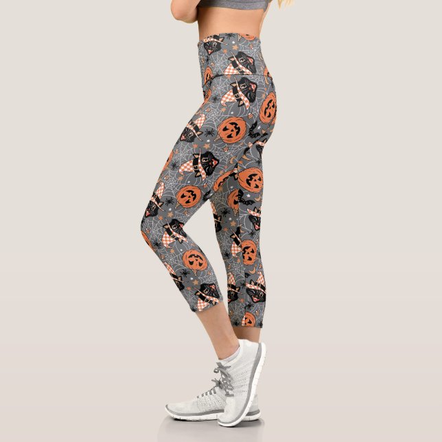 Vintages Halloween Cats und Pumpkins-Muster Capri Leggings (Links)