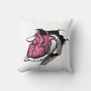 Vintages Herz durch das Rack Kissen