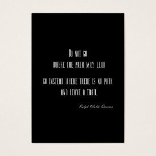 Vintages Inspirational Zitat Emerson auf Schwarzem