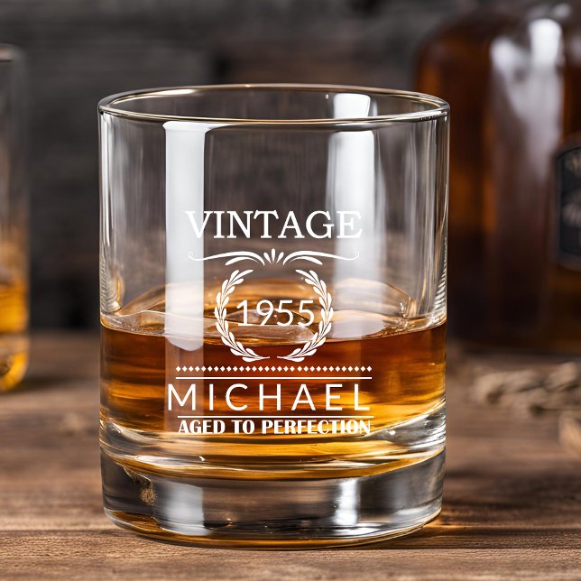 Vintages Jahr Meilenstein Name Monogram Geburtstag Whiskyglas (Von Creator hochgeladen)