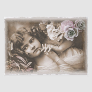 Vintages Kinderportrait Seidenpapier