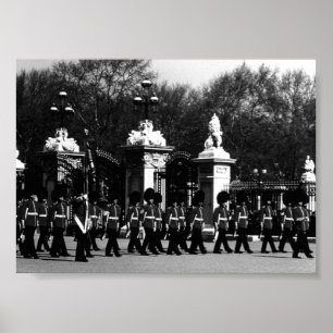 Vintages London Changguard Buckingham Palace Poster