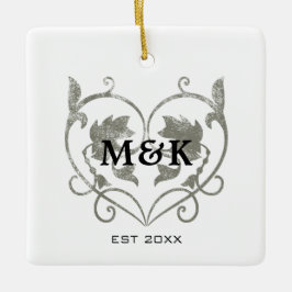 Vintages Monogramm Nr. 4 Keramikornament