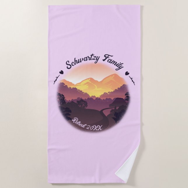 Vintages Mountain Sunset Bauernhaus Rückzug Lila Strandtuch (Vorderseite)