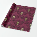Vintages Paris Burgund Rot und Gold Grunge Wein Geschenkpapier<br><div class="desc">Paris Vintage burgundische Rotwein Thema Packpapier.</div>