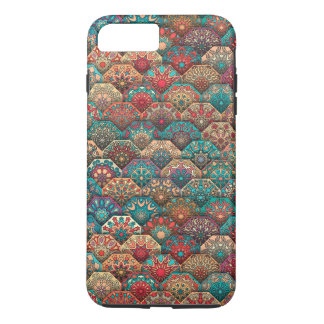 Vintages Patchwork mit Blumenmandalaelementen title_seo2