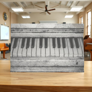 Vintages Piano Rustikales Schwarz-Weiß-Antikes Fot Seidenpapier