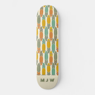 Vintages Retro-Longboards Muster Mit Monogramm Ska Skateboard