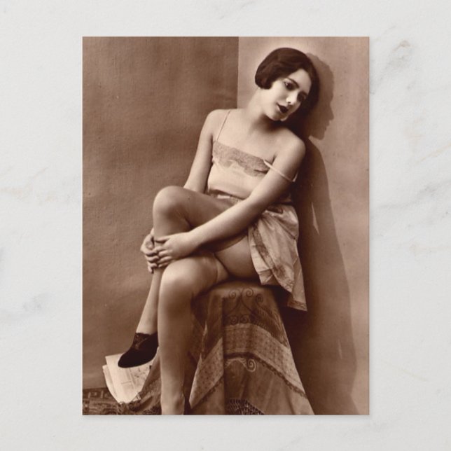 Vintages riskantes Girl-Foto Postkarte (Vorderseite)