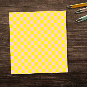 Vintages, rosa Gelb kariertes Karton Notizblock