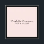 Vintages Rosa Makeup und Schönheit Quadratische Visitenkarte<br><div class="desc">Die klassische Visitenkartenvorlage in sanftem Rosa mit schwarzem Rahmen verleiht einen beruflichen und raffinierten ersten Eindruck. Eine saubere und einfache Ästhetik mit etwas Vintagem Ambiente. © 1201AM CREATIVE</div>