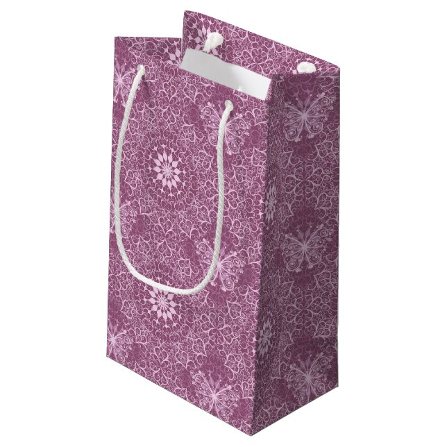 Vintages rosa Muster Kleine Geschenktüte (Rückseite Schrägansicht)
