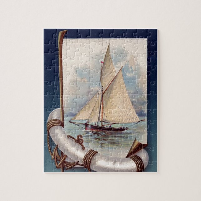 Vintages Segelboot mit Lebensretter, Seil und (Vertikal)