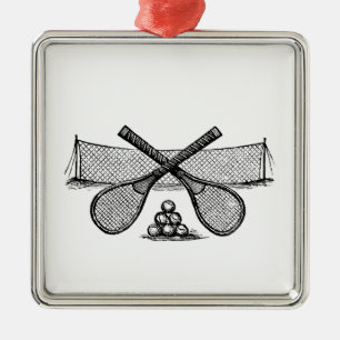 Vintages Tennisnetz, überquerte Racquets, Bälle Ornament Aus Metall