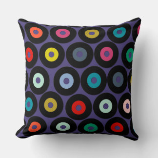 VINYL VIOLET KISSEN