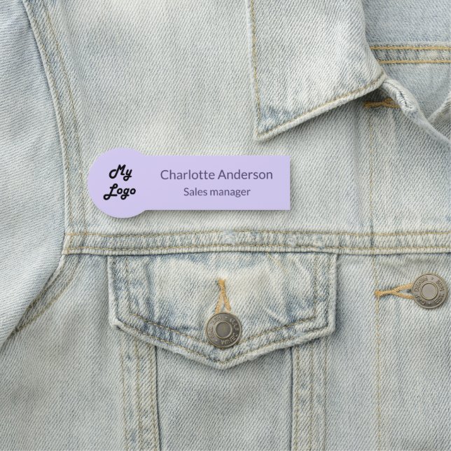 Violet Lavendel Firmenlogo Mitarbeiter Namensschild (Beispiel)