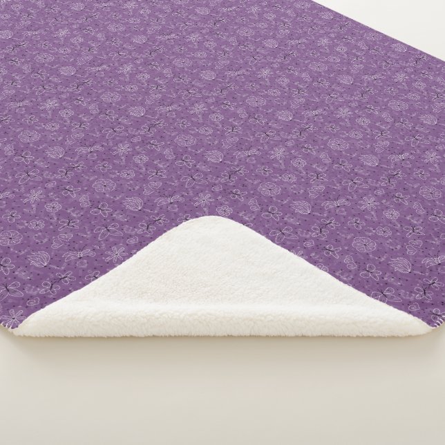 Violet Mauve Butterfly LIEBE - nahtloses Muster. Sherpadecke (3/4)