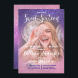 Violet Pink Triple Glitzer Ombre Foto Sweet 16 Einladung<br><div class="desc">Dieses junge, moderne und glitzernde Foto 16 . Geburtstag lädt zum Geburtstag Ihrer Teenagertochter ein. Es verfügt über ein individualisierbares Foto des Ehrengast und ein Imitat gedruckt violett in Rose Rosa in rot-rot funkelnd Glitzer ombre Farbverlauf. Es ist schick, elegant, hübsch, einzigartig und cool; all die Qualitäten, die Ihre Tochter...</div>