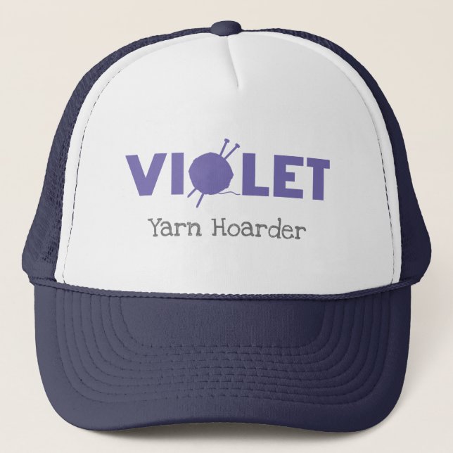 Violet Yarn Hoarder Truckerkappe (Vorderseite)