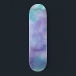 Violett Lila Aquamarin grün Abstrakte Wasserfarbe Skateboard<br><div class="desc">Dieses moderne und künstlerische Design ist perfekt für die trendige und stilvolle Frau. Die lila und treppengrüne abstrakte Aquarellkunst ist handbemalt, künstlerisch, mädchenhaft, hübsch, cool und originell. Stilisieren Sie mit diesem Aquarelldesign, das von dem Künstler La Femme, Rachel Matheney, handbemalt wurde. ***WICHTIGE HINWEIS FÜR DESIGN: Für individuelle Designanfragen, wie z.B....</div>