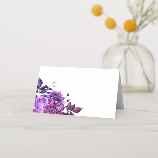 Violette Blumen Sitzkarte. Hochzeitsflora Platzkarte (Vorderseite)