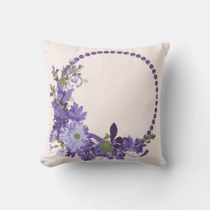 Violette Blütenmuster   Kissen