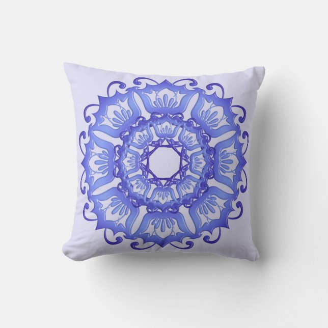 Violetter Mit Blumenmandala. Kissen (Vorderseite)