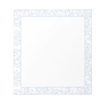 violettes Blumenmuster mit Zeile Notepad