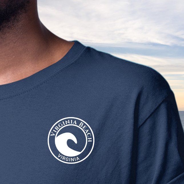 Virginia Beach White Ocean Wave Circle Design T-Shirt (Von Creator hochgeladen)