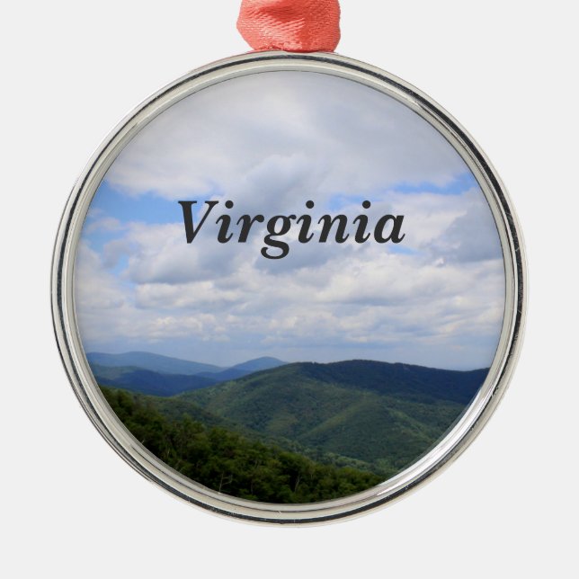 Virginia Silbernes Ornament (Vorne)
