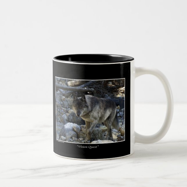 Vision Quest Wolf Geschenke Zweifarbige Tasse (Rechts)