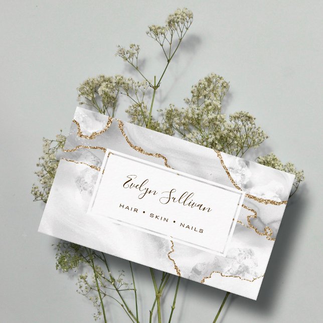 Visitenkarte für weiß und gold (Von Creator hochgeladen)